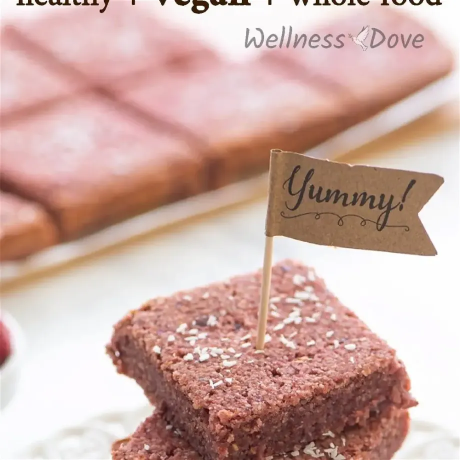 An easy and quick plant-based recipe that is 100% vegan and oil-free! Only whole food ingredients are used! These almond raspberry snack bars are super healthy and chewy. Raw almonds are combined with fresh raspberries and coconut flour, sweetened with dates for a complete taste sensation!