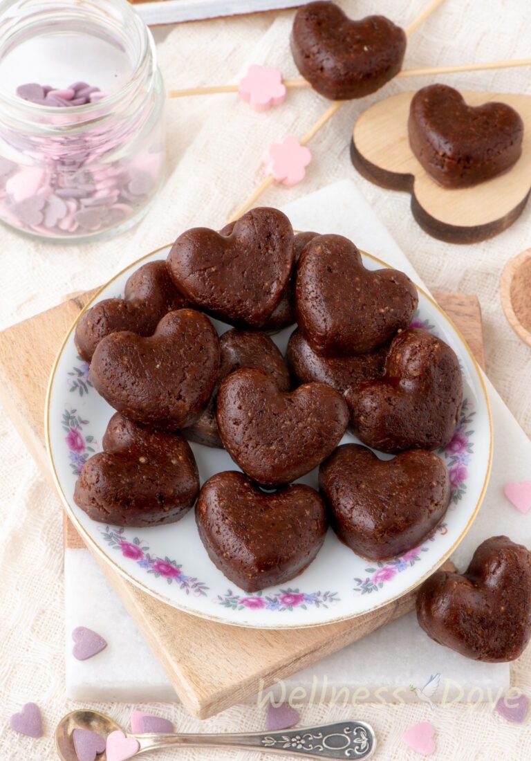 the healthy vegan brownie hearts in a small plate