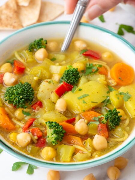 broccoli chickpea plant based soup featured