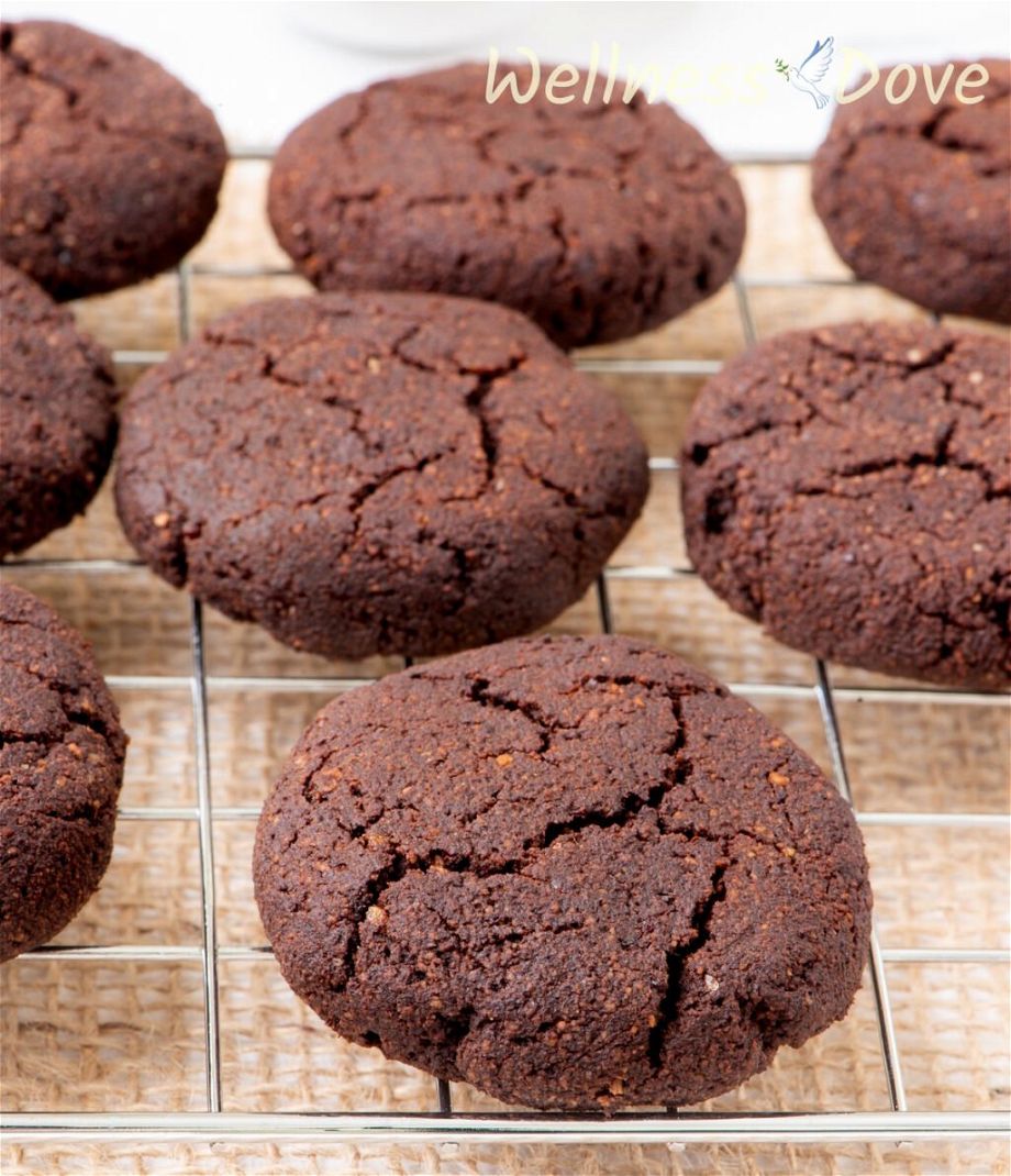 the Easy Chocolate Almond Vegan Cookies on a colling rack