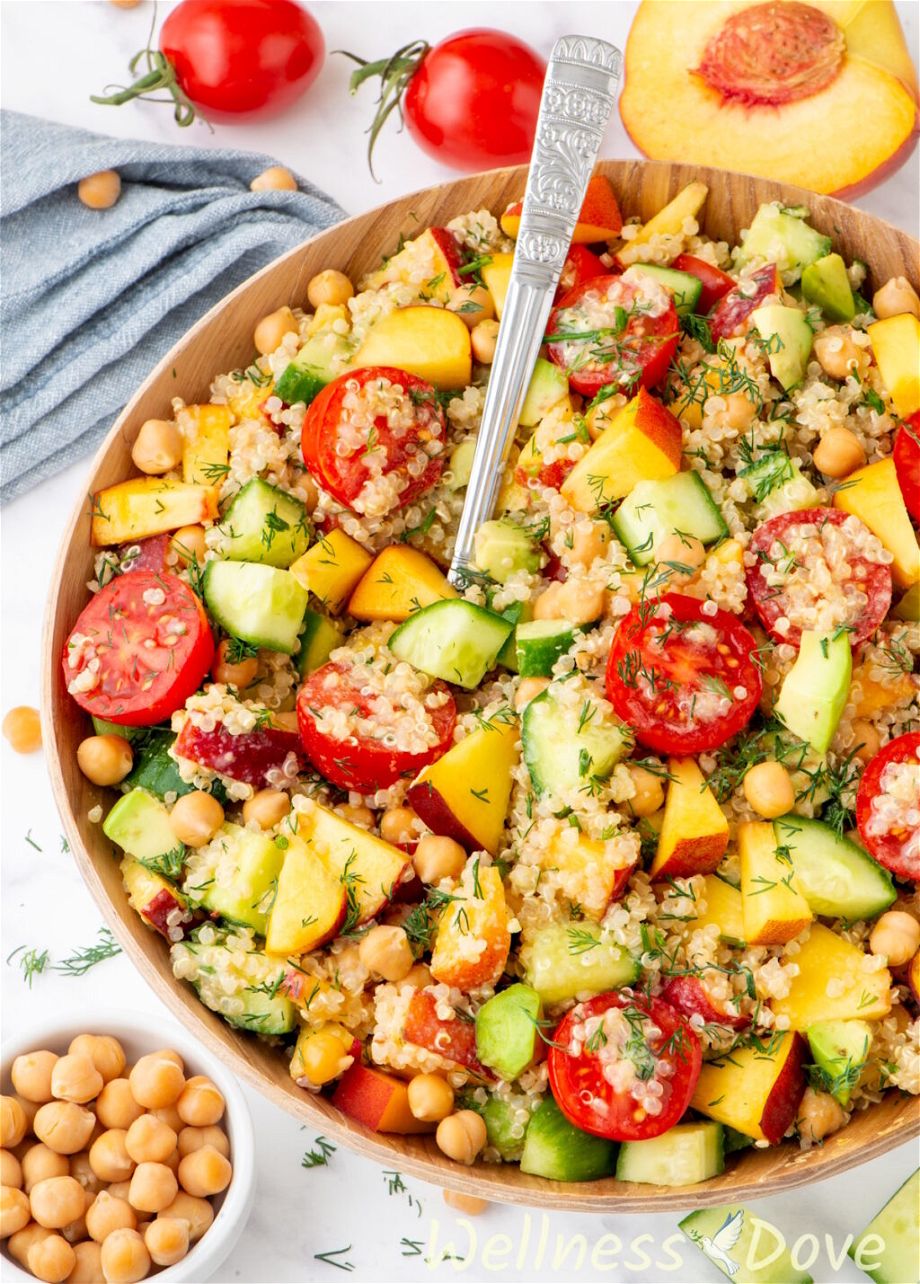 the chickpea quinoa vegan salad  in a wooden bowl