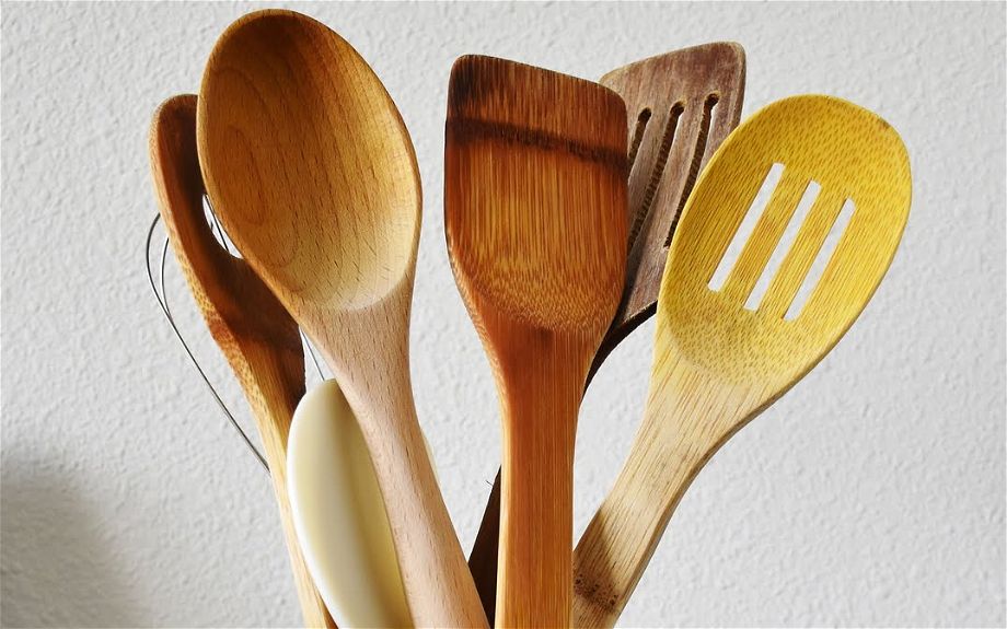 How to Choose Non-Toxic Kitchen Utensils and Accessories