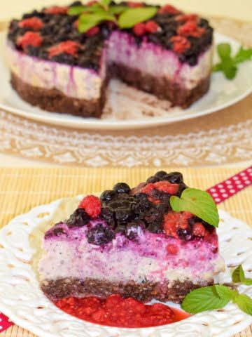 a piece of vegan blueberries cheesecake, ¾ view