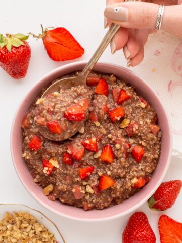 vegan quinoa breakfast bowl overhead view