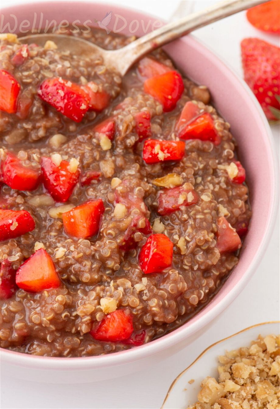 3/4 close up shot of the breakfast bowl 