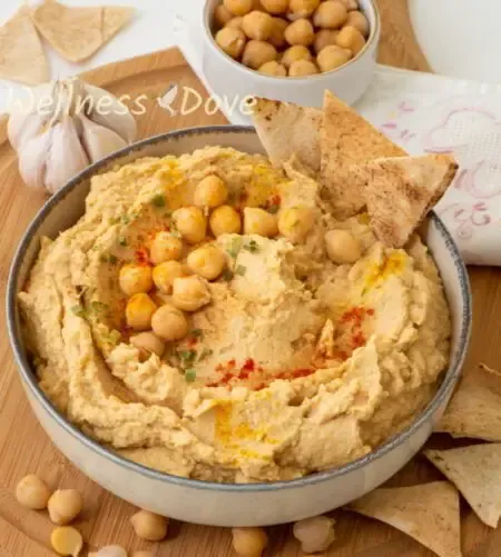 Easy 5 Ingredient Oil-free Hummus | WellnessDove