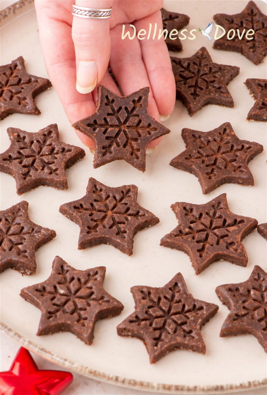 the vegan no bake sugar-free cookies in  a large plate