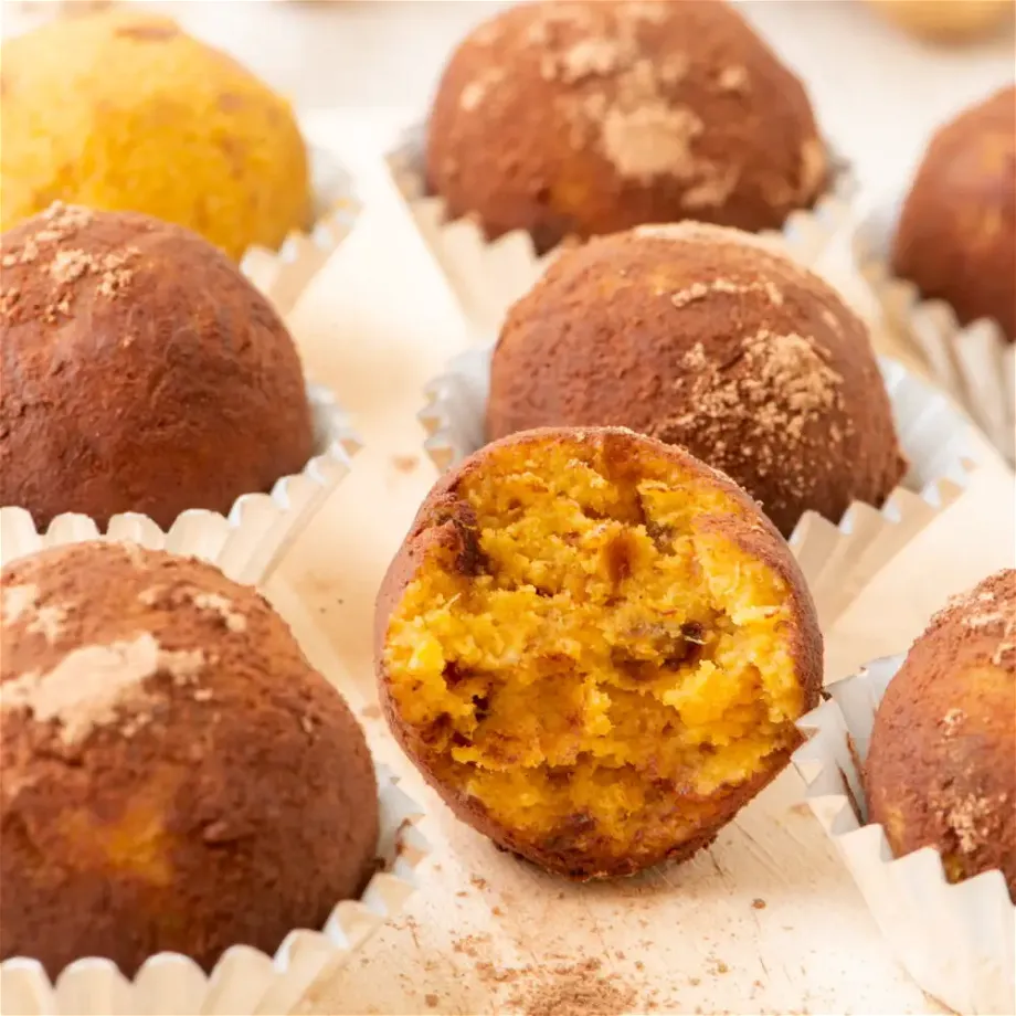 easy vegan pumpkin truffles