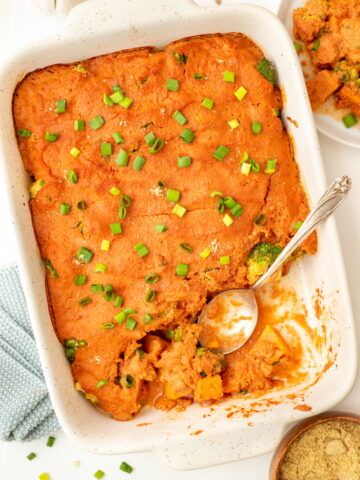 Featured image - broccoli vegan casserole with sunflower seeds and dried tomato sauce