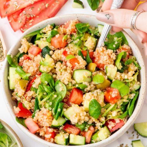 Easy Quinoa Vegan Summer Salad | WellnessDove