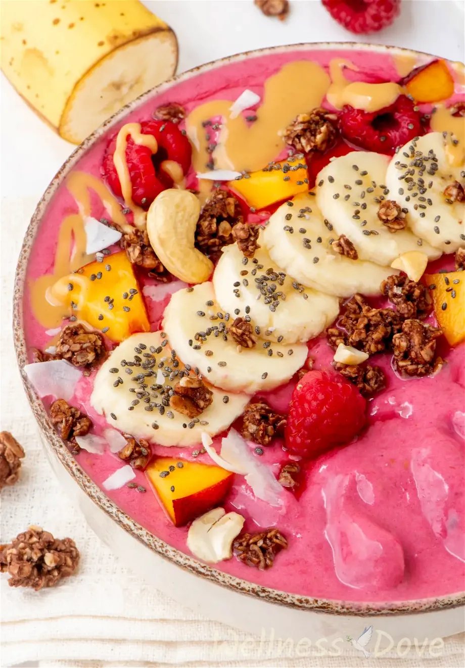 Raspberry Banana Vegan Smoothie Bowl Wellnessdove 3052