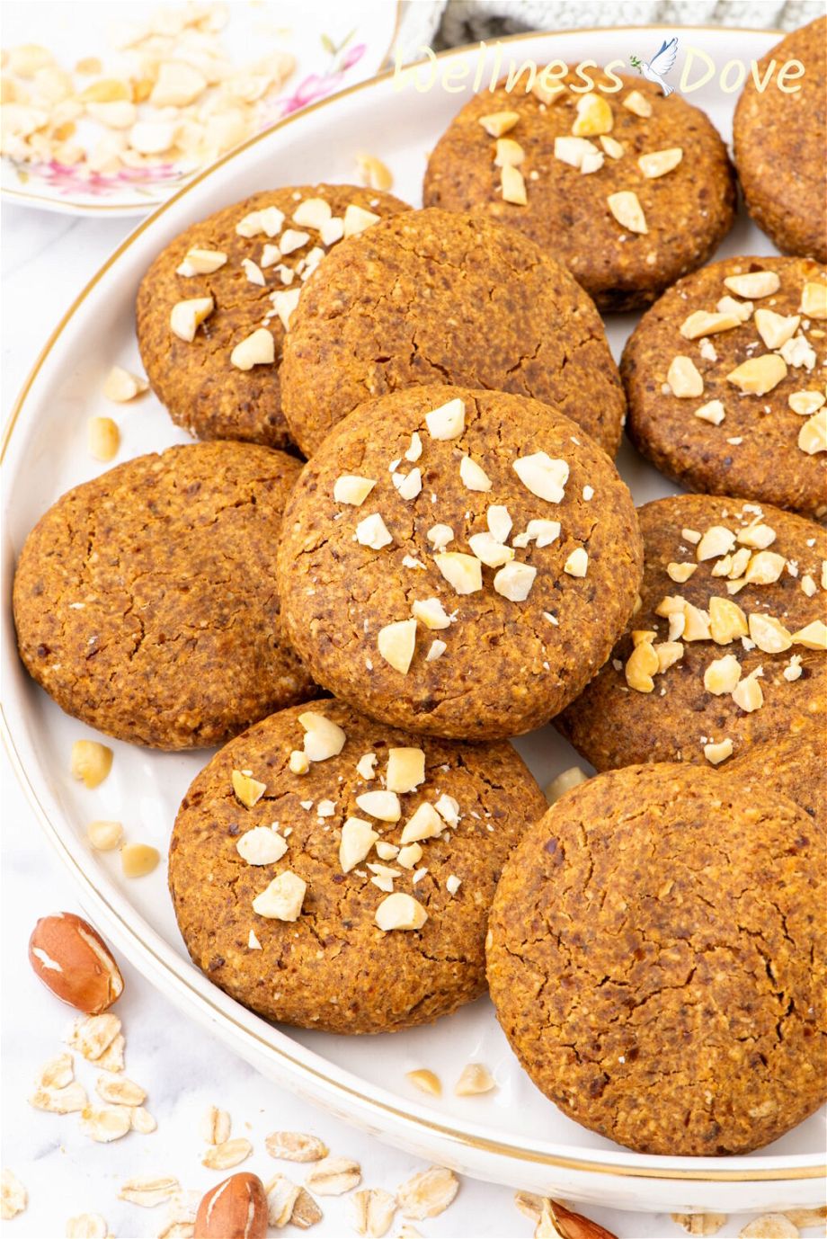 the  Oatmeal Peanut Butter Vegan Cookies in a plate, 3/4 angle