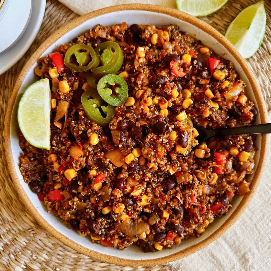 Black Bean Quinoa Chili - Nuts and Twigs