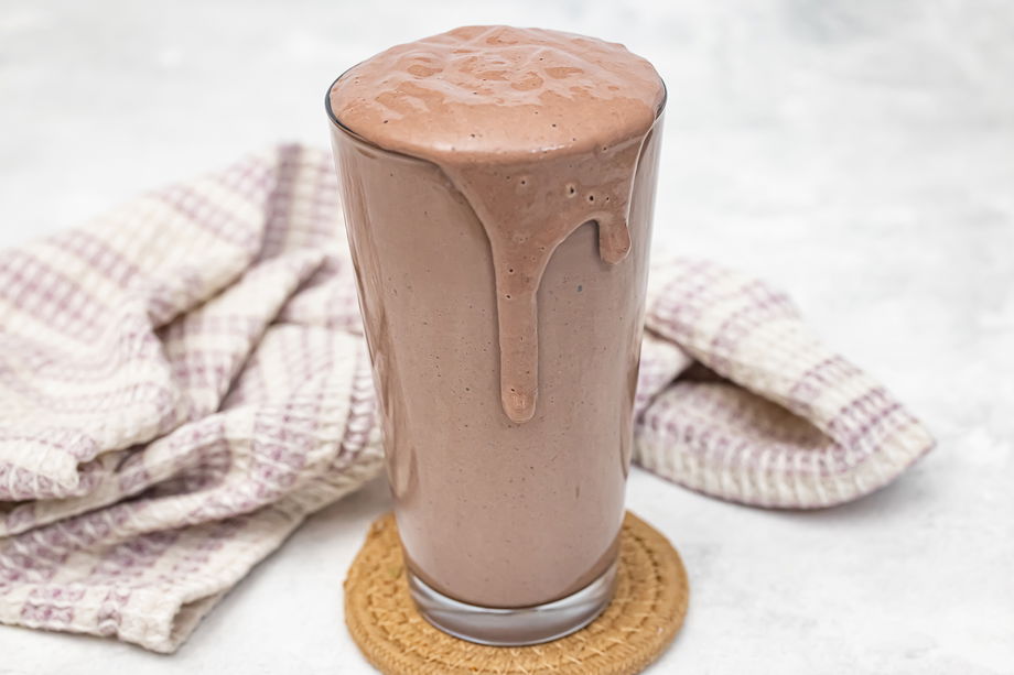 Chocolate Peanut Butter Tofu Smoothie - ZardyPlants