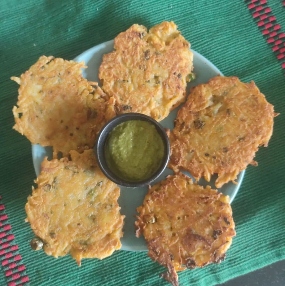 Easy Vegan Latkes (Potato Pancakes)- Gluten Free! - Veg Buffet - vegbuffet.com