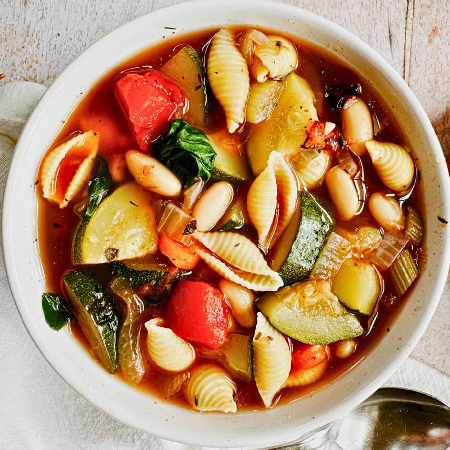 One-Pot Vegan Minestrone - Nuts and Twigs