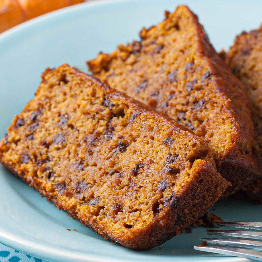 Vegan Pumpkin Bread, Moist and Tender | Chew Out Loud - chewoutloud.com